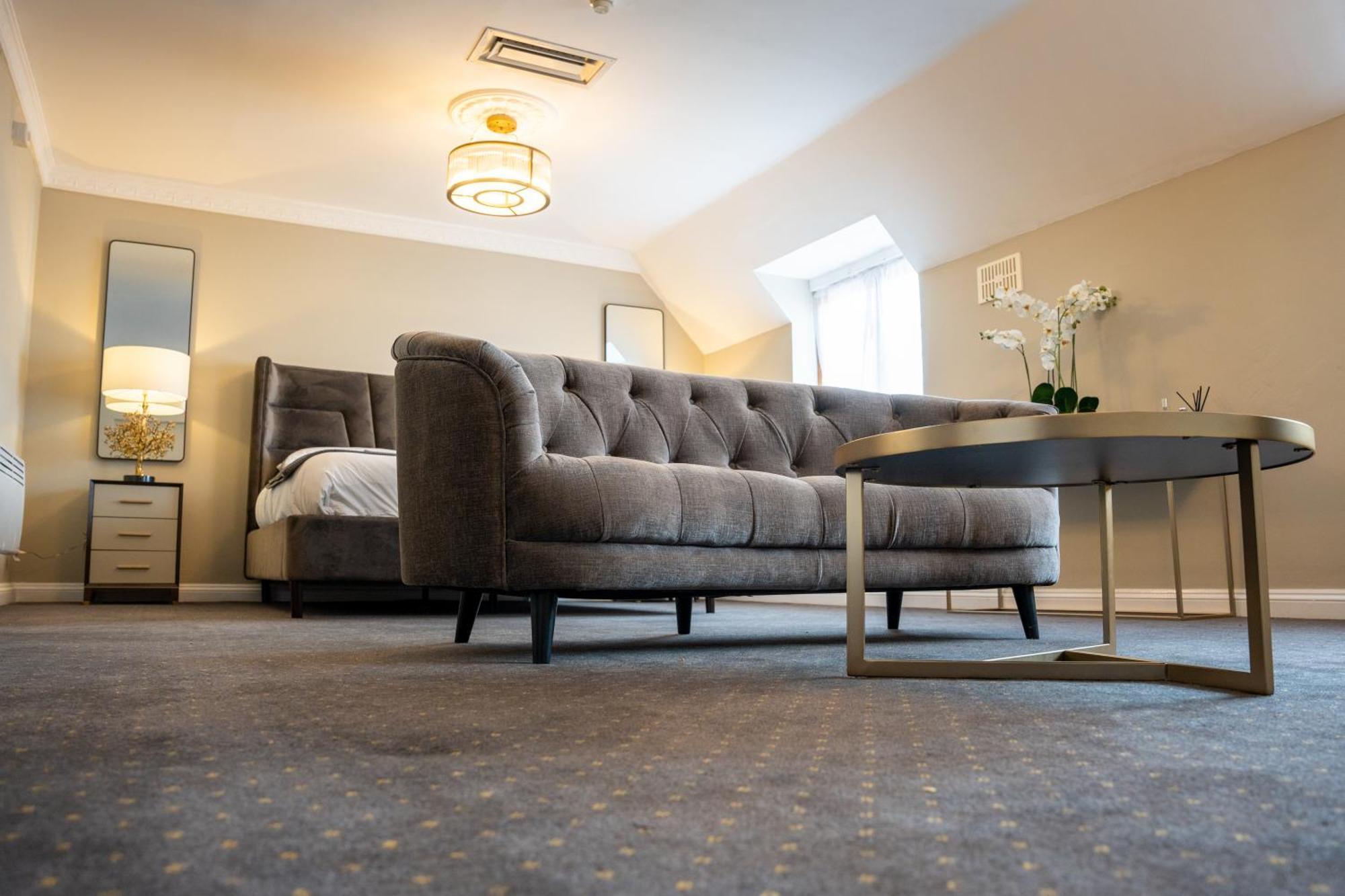 The Pear Tree Inn & Country Hotel Hindlip ภายนอก รูปภาพ