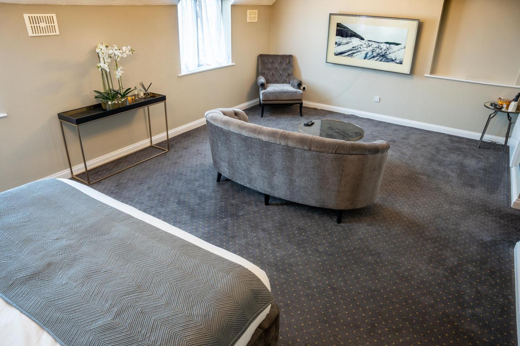 The Pear Tree Inn & Country Hotel Hindlip ภายนอก รูปภาพ