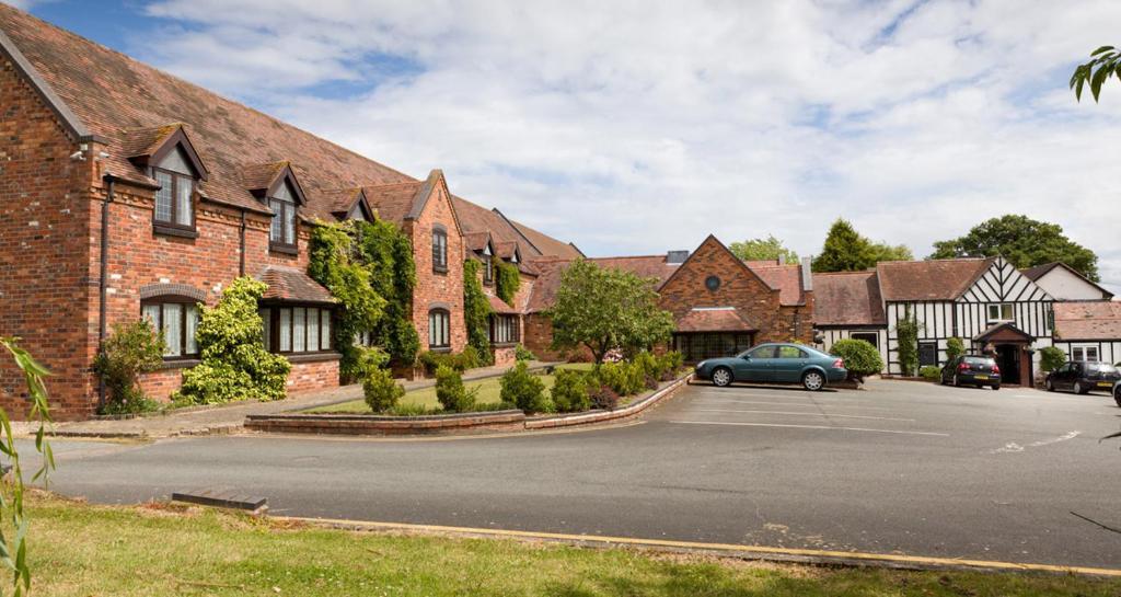 The Pear Tree Inn & Country Hotel Hindlip ภายนอก รูปภาพ